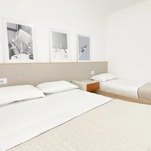 https://cocooning-appartement-1-min-from-the-beach.albaniahotels.org